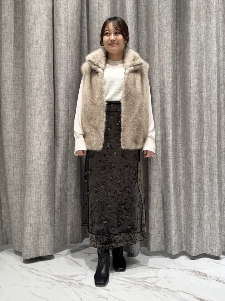 GRACE CONTINENTAL The Banquet 大橋　可苗 コーディネート画像