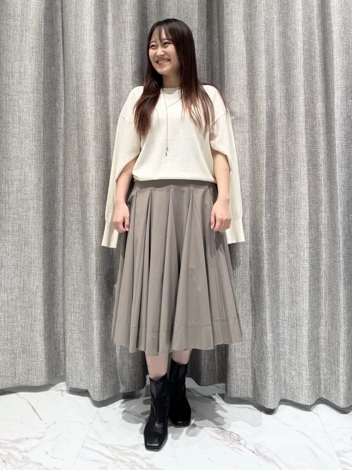 GRACE CONTINENTAL The Banquet 大橋　可苗 コーディネート画像
