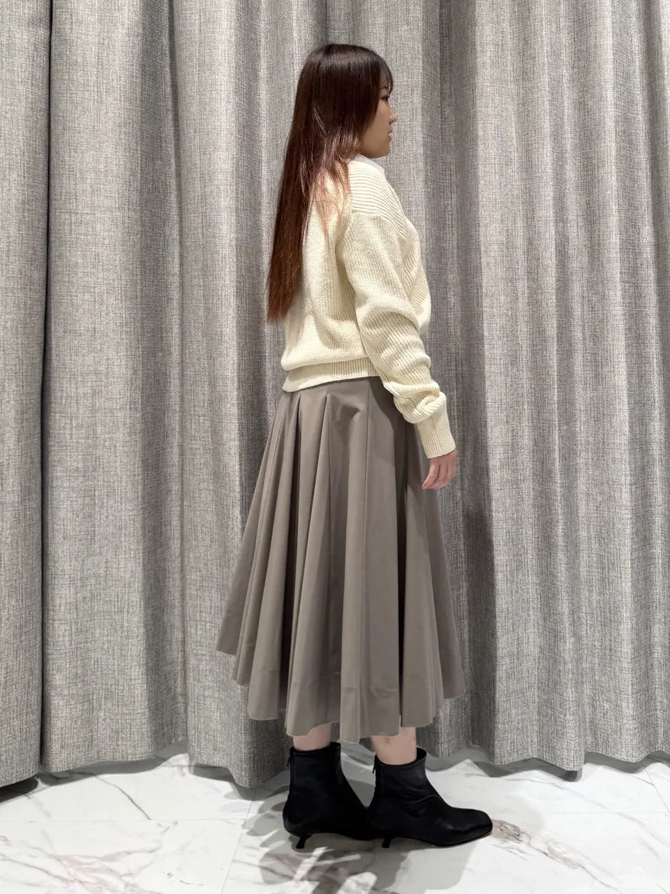 GRACE CONTINENTAL The Banquet 大橋　可苗 コーディネート画像