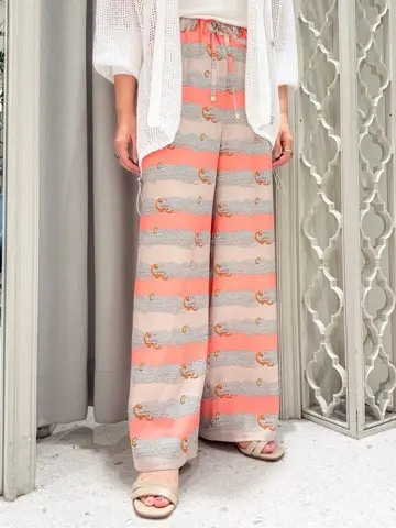 Diagram Adachi コーディネート画像