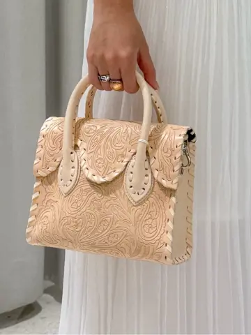 Diagram Adachi コーディネート画像