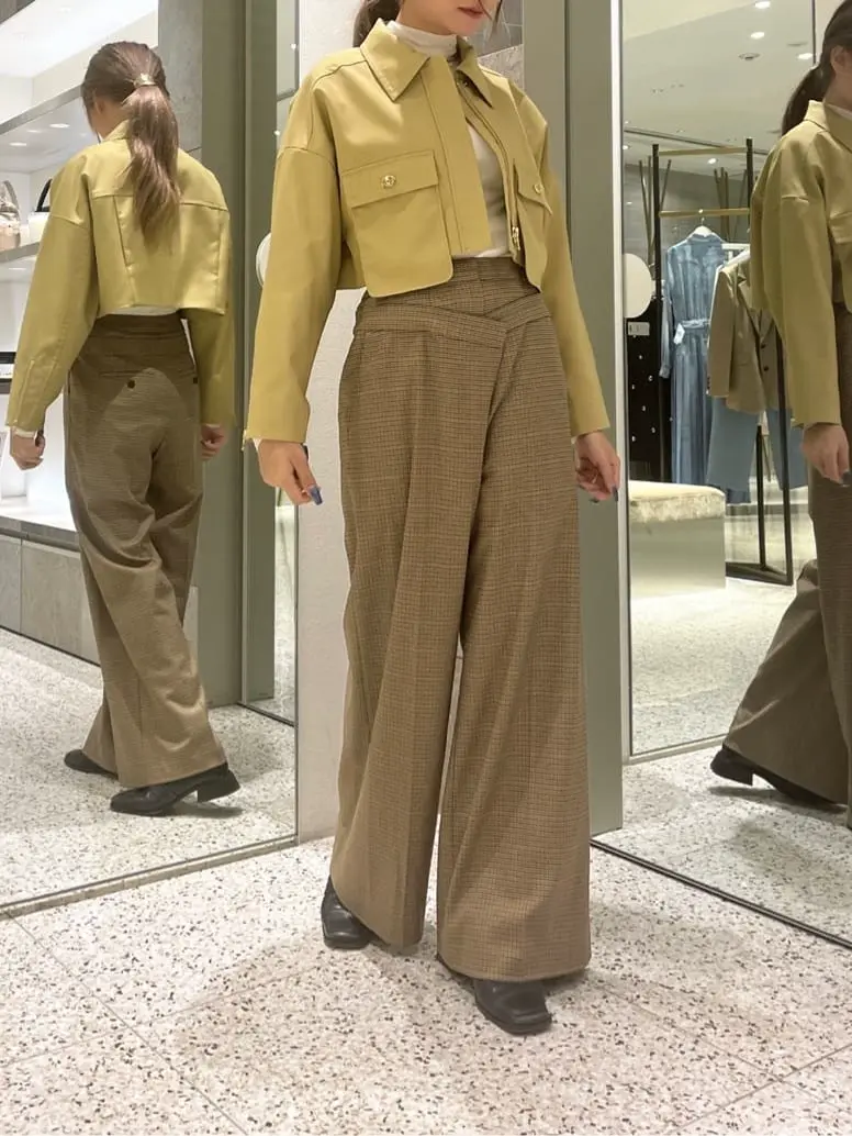  Moe コーディネート画像