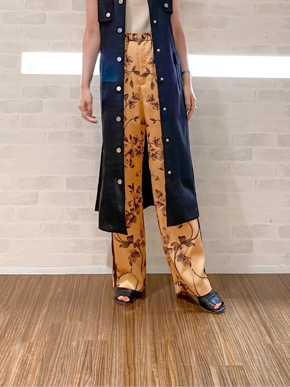 Diagram Adachi コーディネート画像