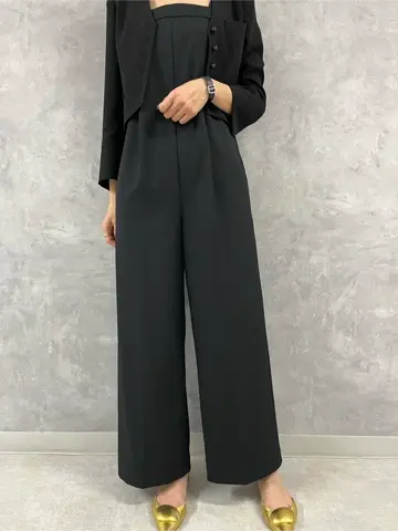 Diagram 亀田 未希 コーディネート画像