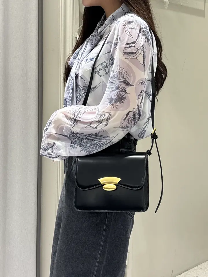 Diagram Kikuchi コーディネート画像