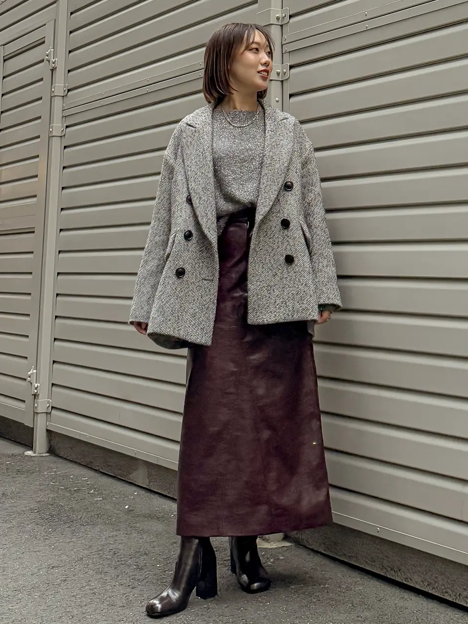  Adachi コーディネート画像