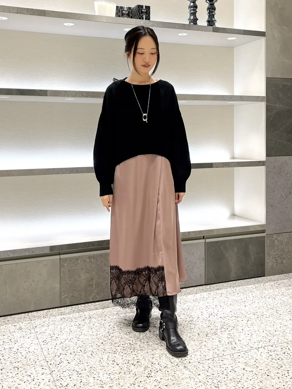  Moe コーディネート画像