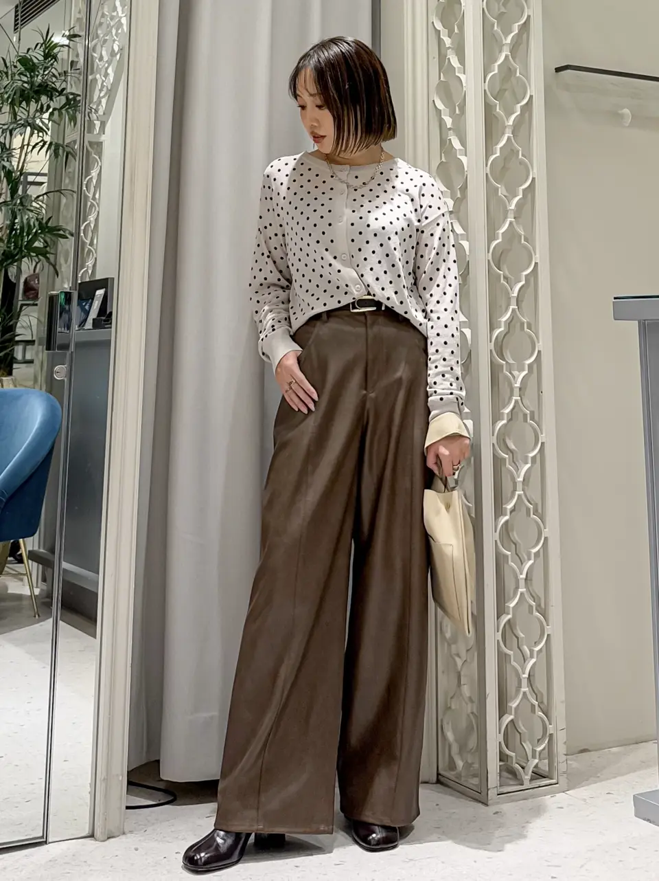  Adachi コーディネート画像