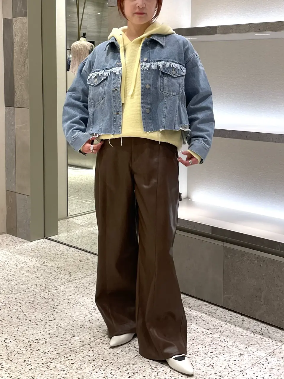  SHOKO コーディネート画像