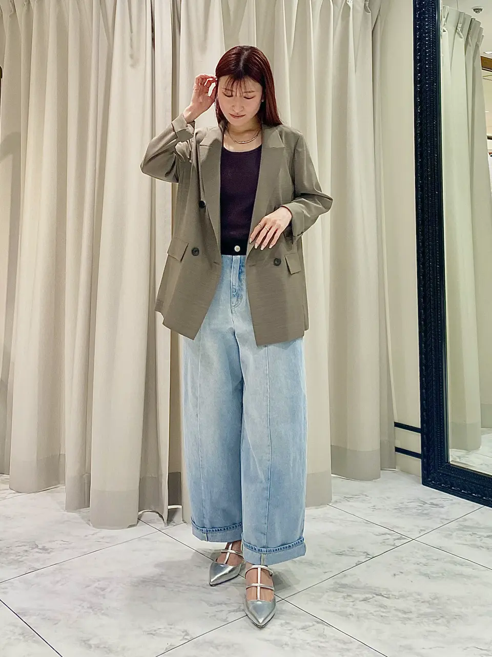  aika コーディネート画像