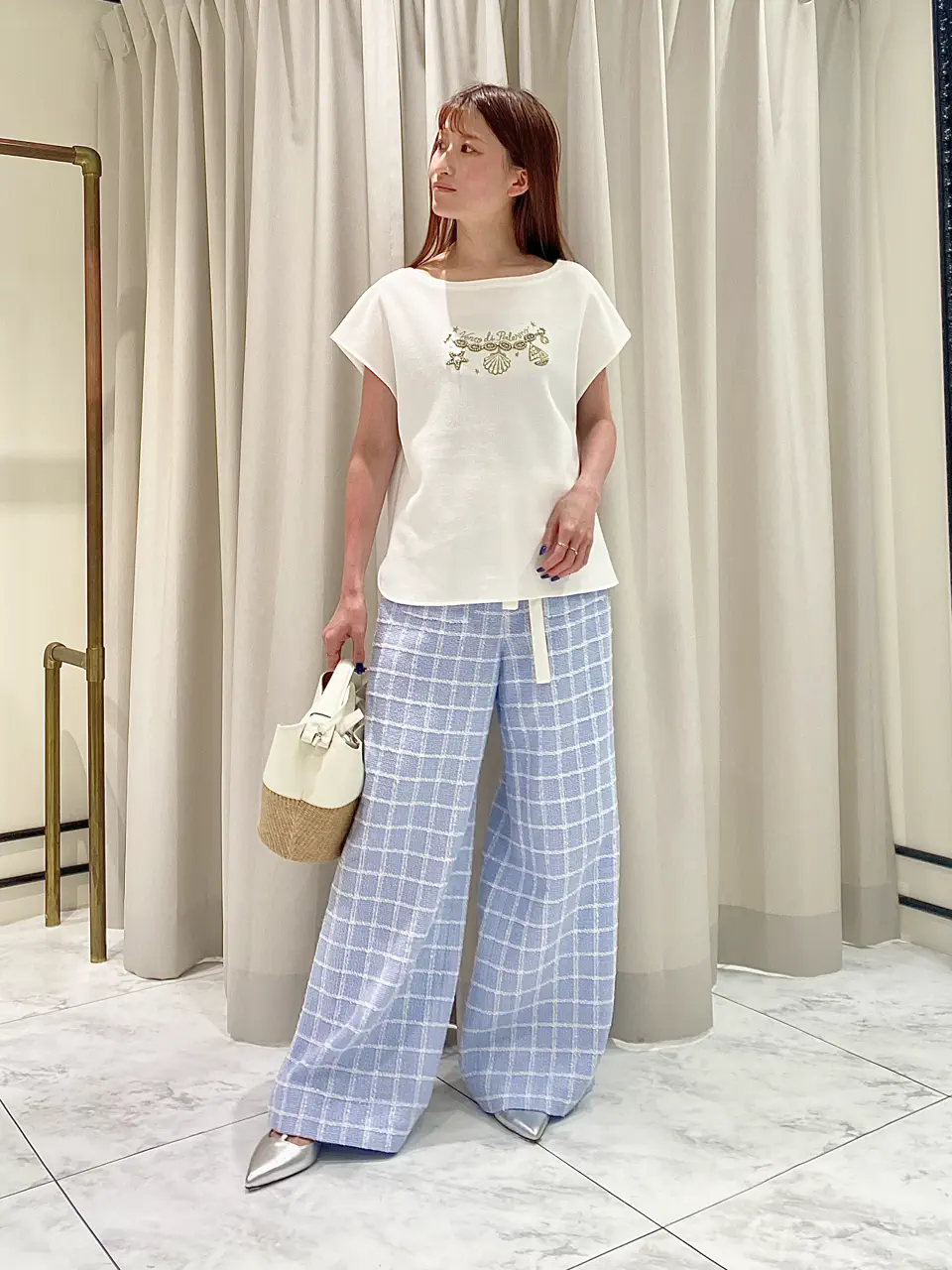  aika コーディネート画像