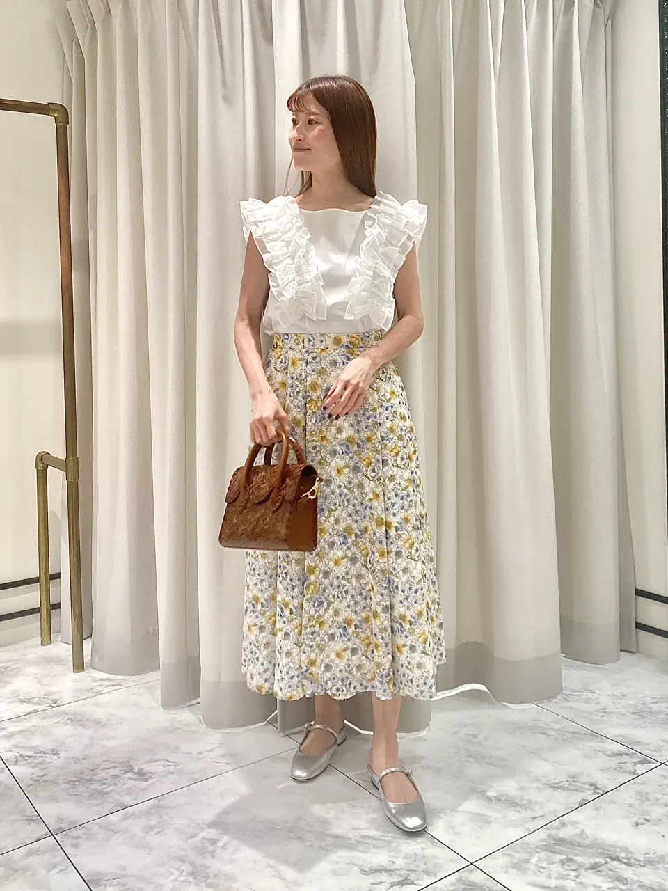  aika コーディネート画像