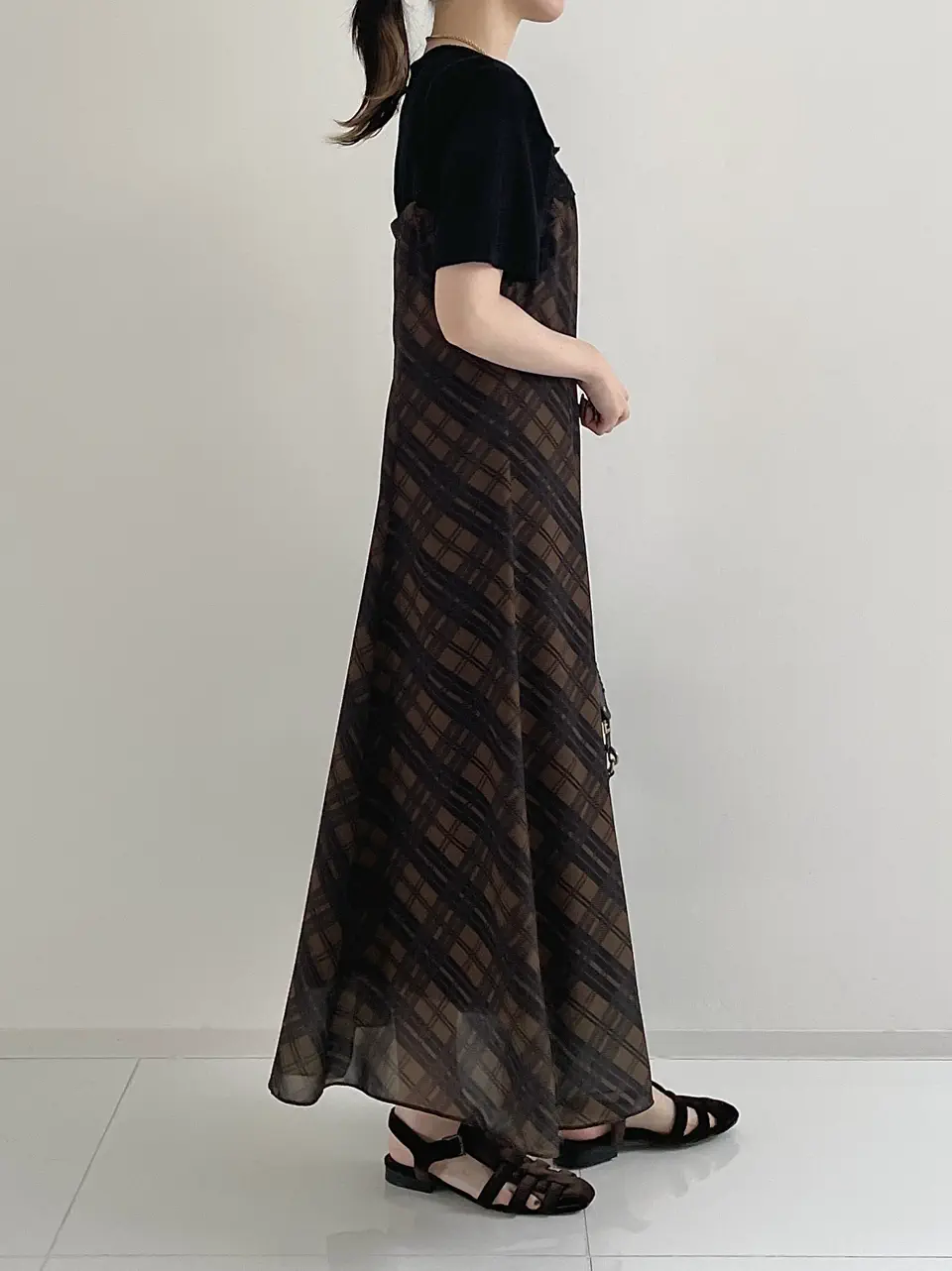 GRACE CONTINENTAL 三浦　芙優 コーディネート画像
