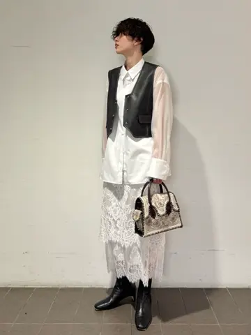 Carving Tribes 村上 麗華 コーディネート画像