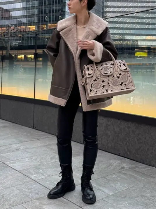 Carving Tribes 村上 麗華 コーディネート画像