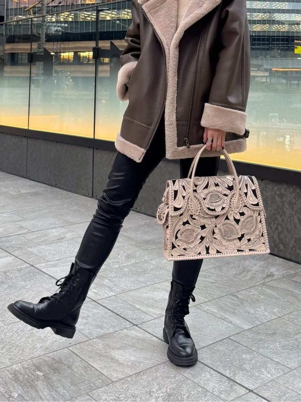 Carving Tribes 村上 麗華 コーディネート画像