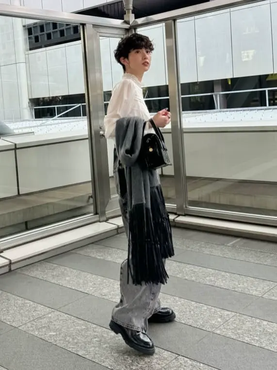 Carving Tribes 村上 麗華 コーディネート画像