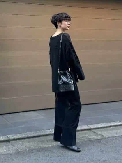 Carving Tribes 村上 麗華 コーディネート画像