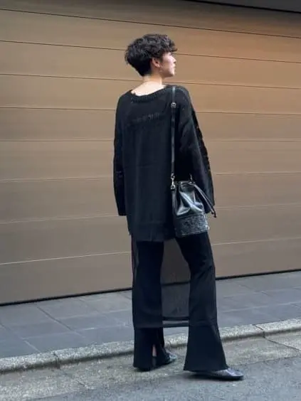 Carving Tribes 村上 麗華 コーディネート画像