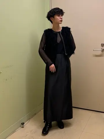 Carving Tribes 村上 麗華 コーディネート画像