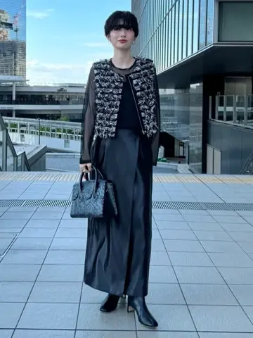 Carving Tribes 村上 麗華 コーディネート画像