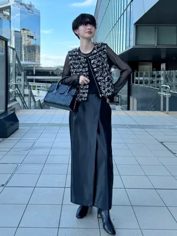 Carving Tribes 村上 麗華 コーディネート画像