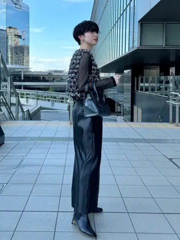 Carving Tribes 村上 麗華 コーディネート画像