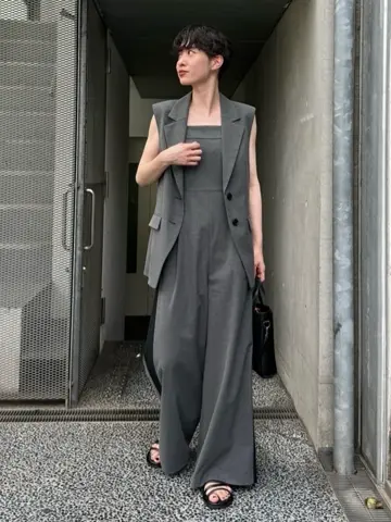 Carving Tribes 村上 麗華 コーディネート画像