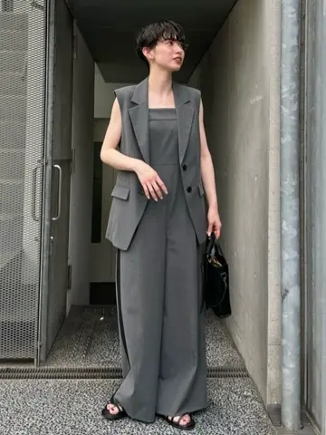 Carving Tribes 村上 麗華 コーディネート画像