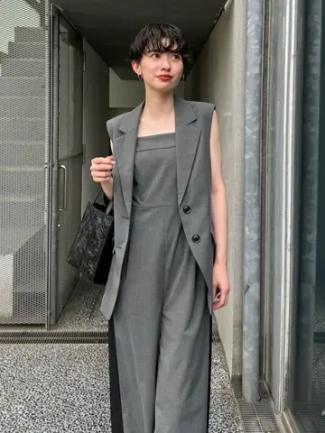 Carving Tribes 村上 麗華 コーディネート画像