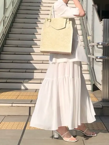 Carving Tribes 村上 麗華 コーディネート画像