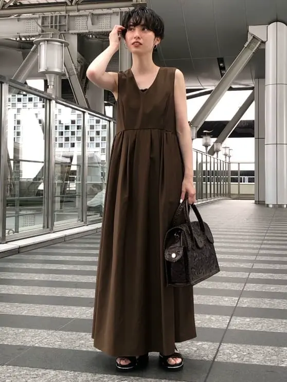 Carving Tribes 村上 麗華 コーディネート画像