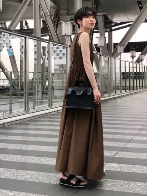 Carving Tribes 村上 麗華 コーディネート画像