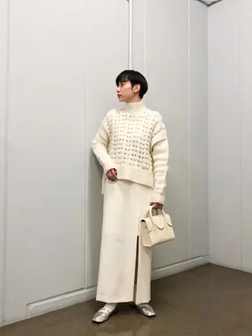 Carving Tribes 村上 麗華 コーディネート画像