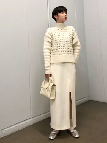 Carving Tribes 村上 麗華 コーディネート画像