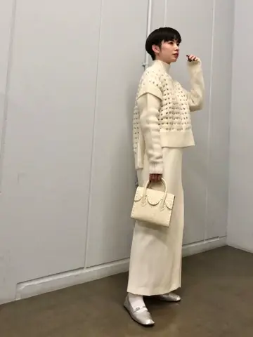 Carving Tribes 村上 麗華 コーディネート画像