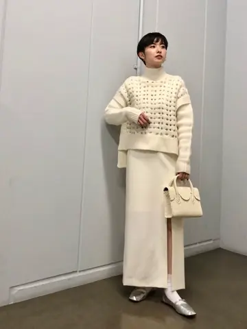 Carving Tribes 村上 麗華 コーディネート画像