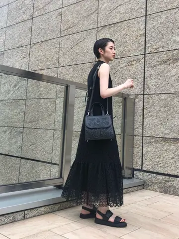 Carving Tribes 村上 麗華 コーディネート画像