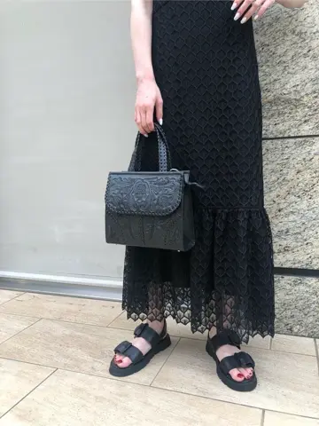 Carving Tribes 村上 麗華 コーディネート画像