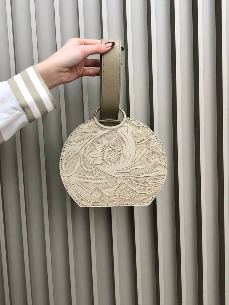 Carving Tribes 村上 麗華 コーディネート画像