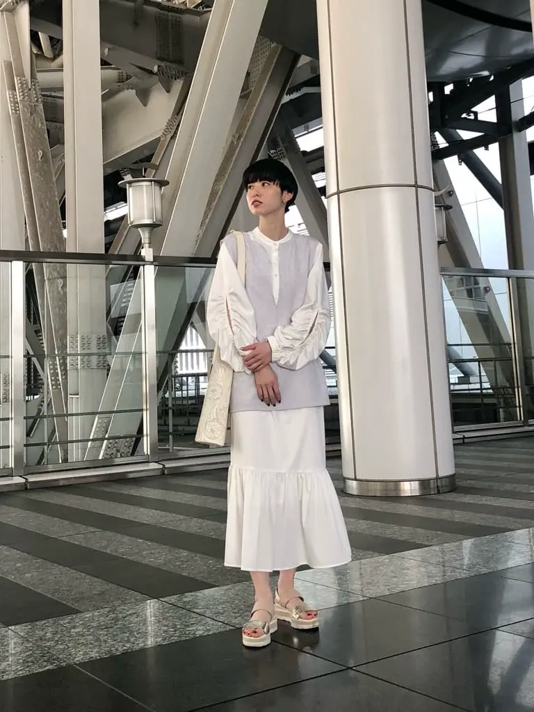 Carving Tribes 村上 麗華 コーディネート画像