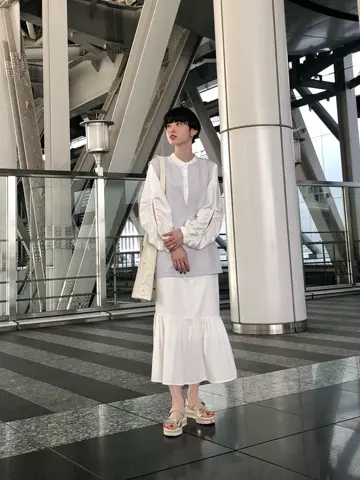 Carving Tribes 村上 麗華 コーディネート画像