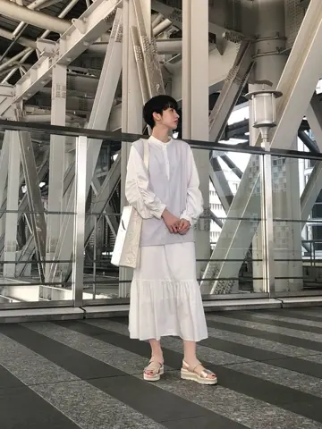 Carving Tribes 村上 麗華 コーディネート画像