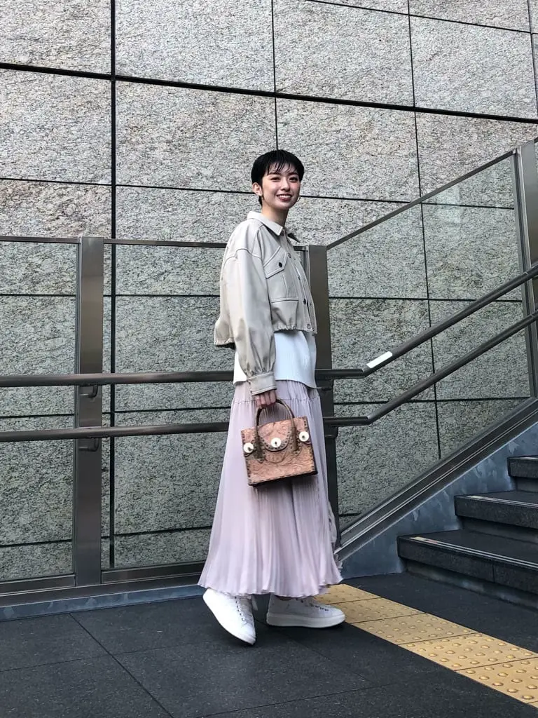 Carving Tribes 村上 麗華 コーディネート画像