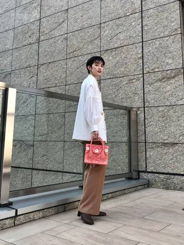 Carving Tribes 村上 麗華 コーディネート画像