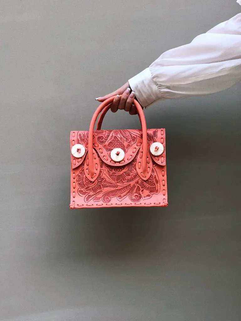 Carving Tribes 村上 麗華 コーディネート画像