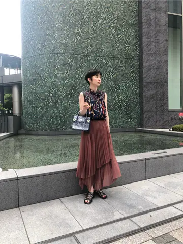 Carving Tribes 村上 麗華 コーディネート画像