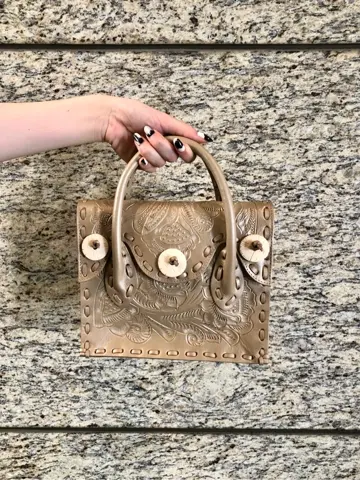 Carving Tribes 村上 麗華 コーディネート画像