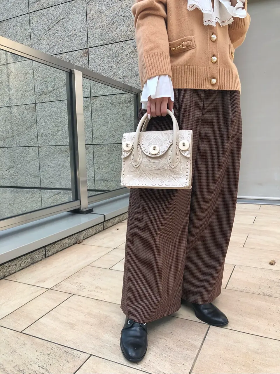 Carving Tribes 村上 麗華 コーディネート画像