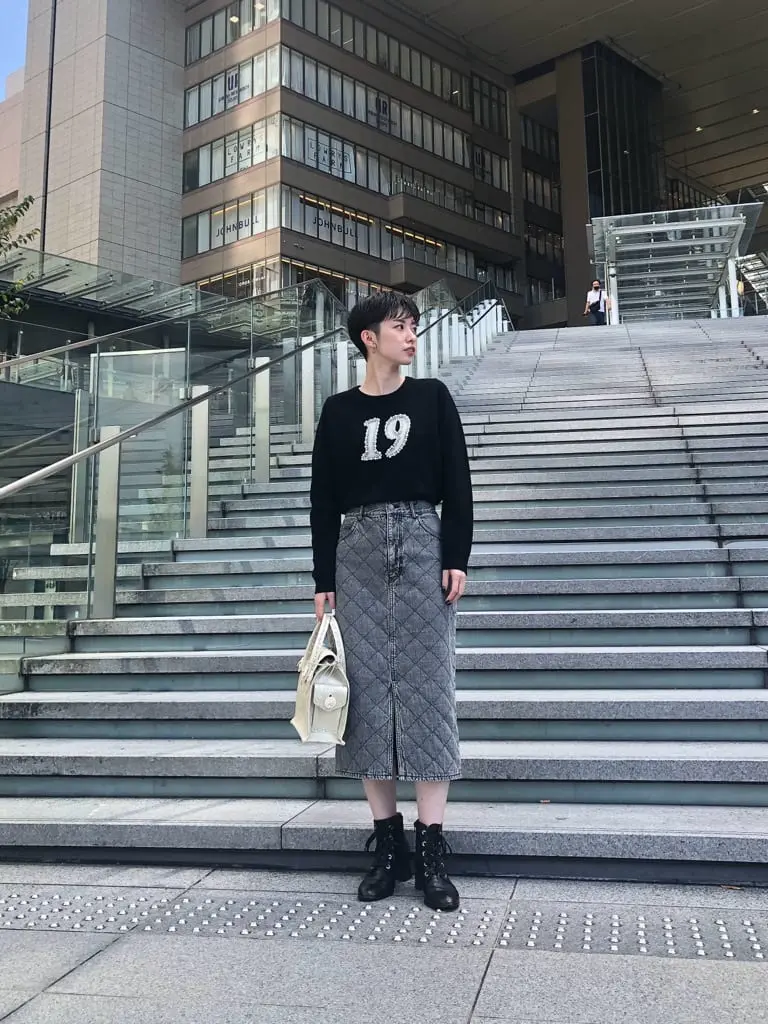 Carving Tribes 村上 麗華 コーディネート画像